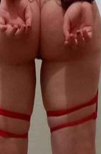 Laura, 34 Jahre
