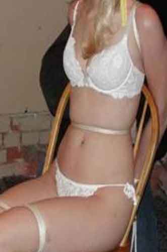 Carolin, 25 Jahre