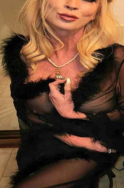 Daniela, 54 Jahre