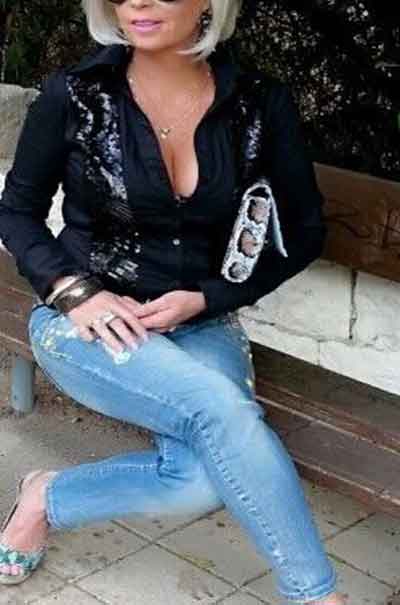 Julia, 48 Jahre